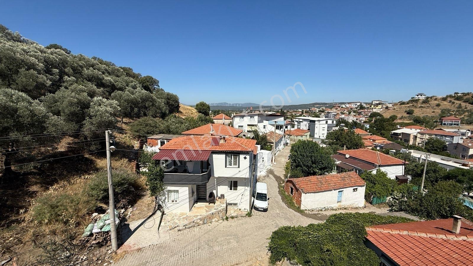 Seferihisar Ulamış Köyiçi Doğa Manzaralı Tripleks Villa - Görsel 22