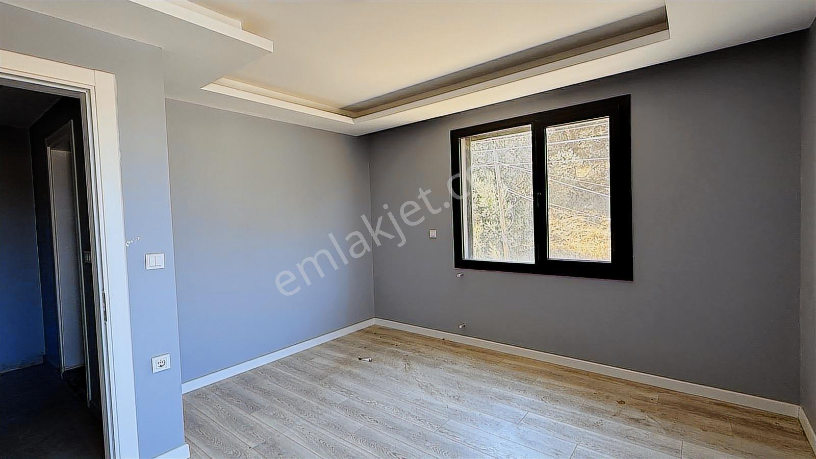 Seferihisar Ulamış Köyiçi Doğa Manzaralı Tripleks Villa - Görsel 9