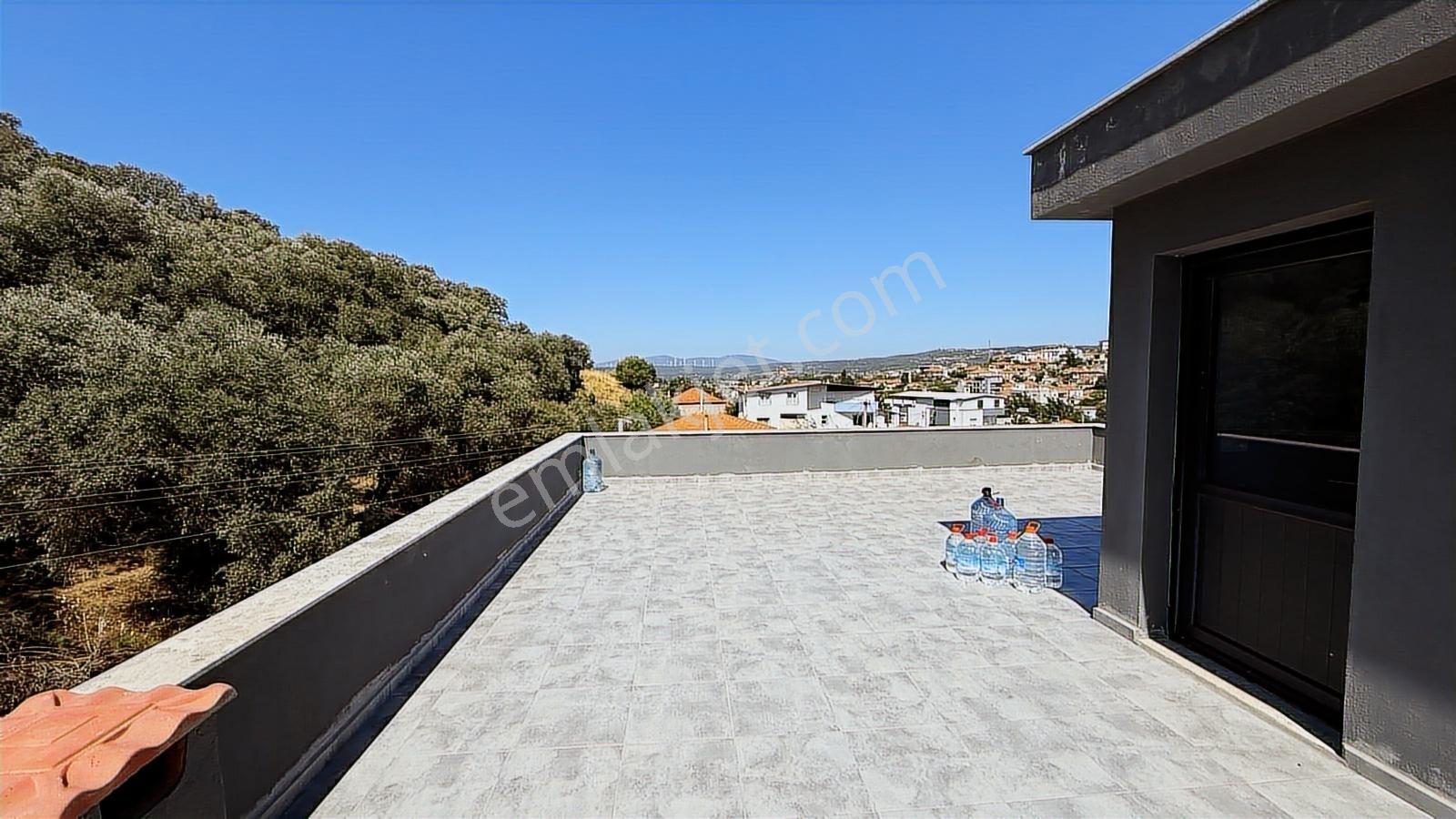 Seferihisar Ulamış Köyiçi Doğa Manzaralı Tripleks Villa - Görsel 19