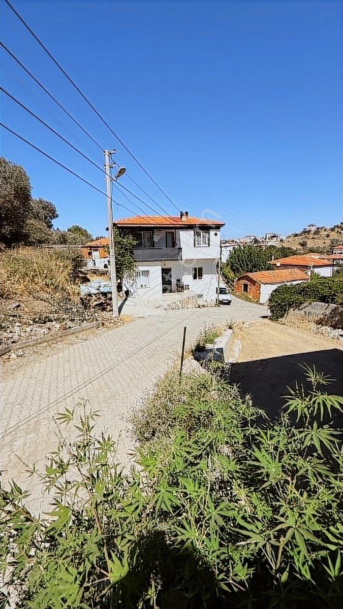 Seferihisar Ulamış Satılık Villa (tripleks) - Görsel 3