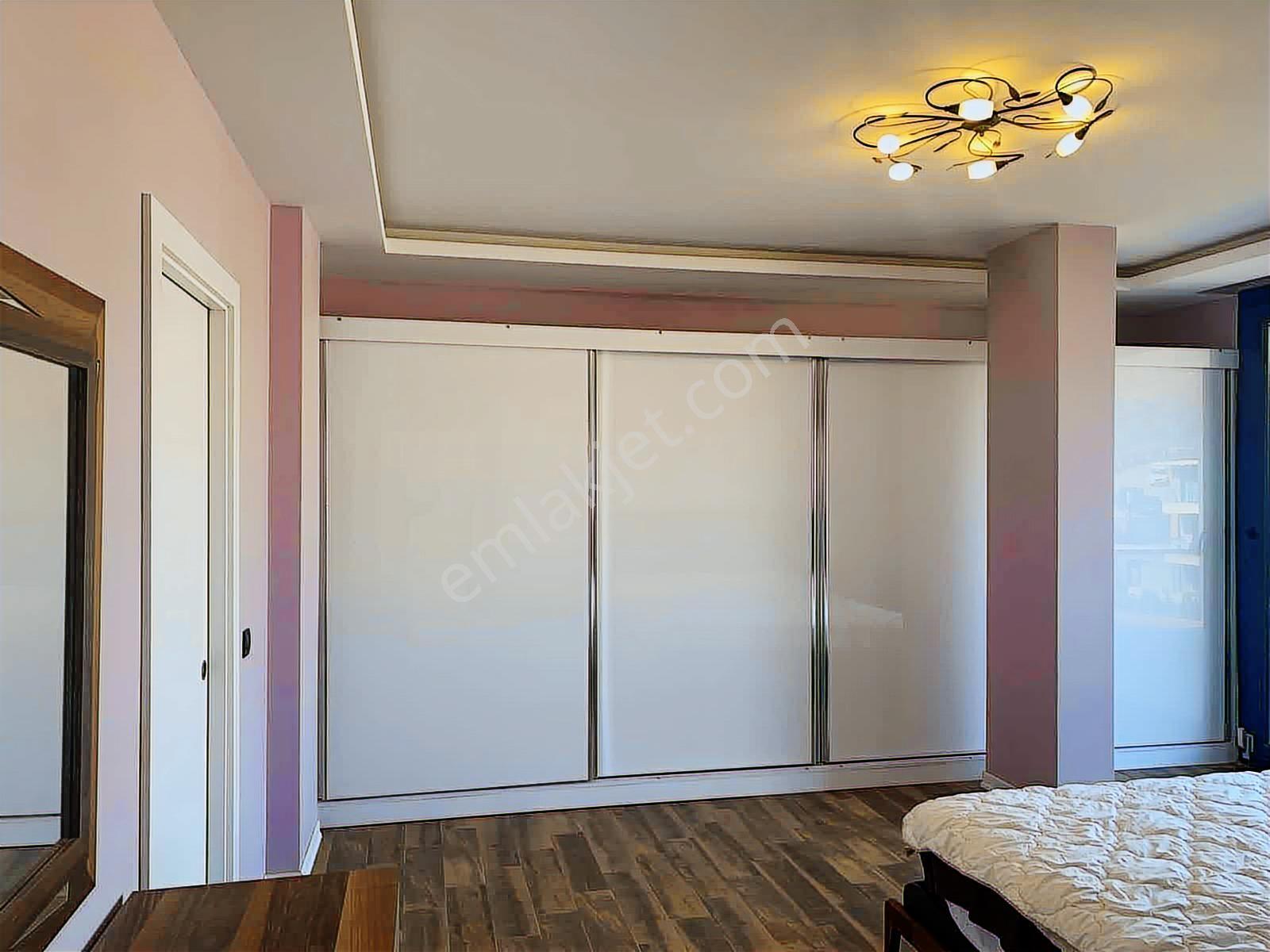 Güzelvadi Konakların'da 4+2 Tripleks Bahçeli Lüks Villa - Görsel 12