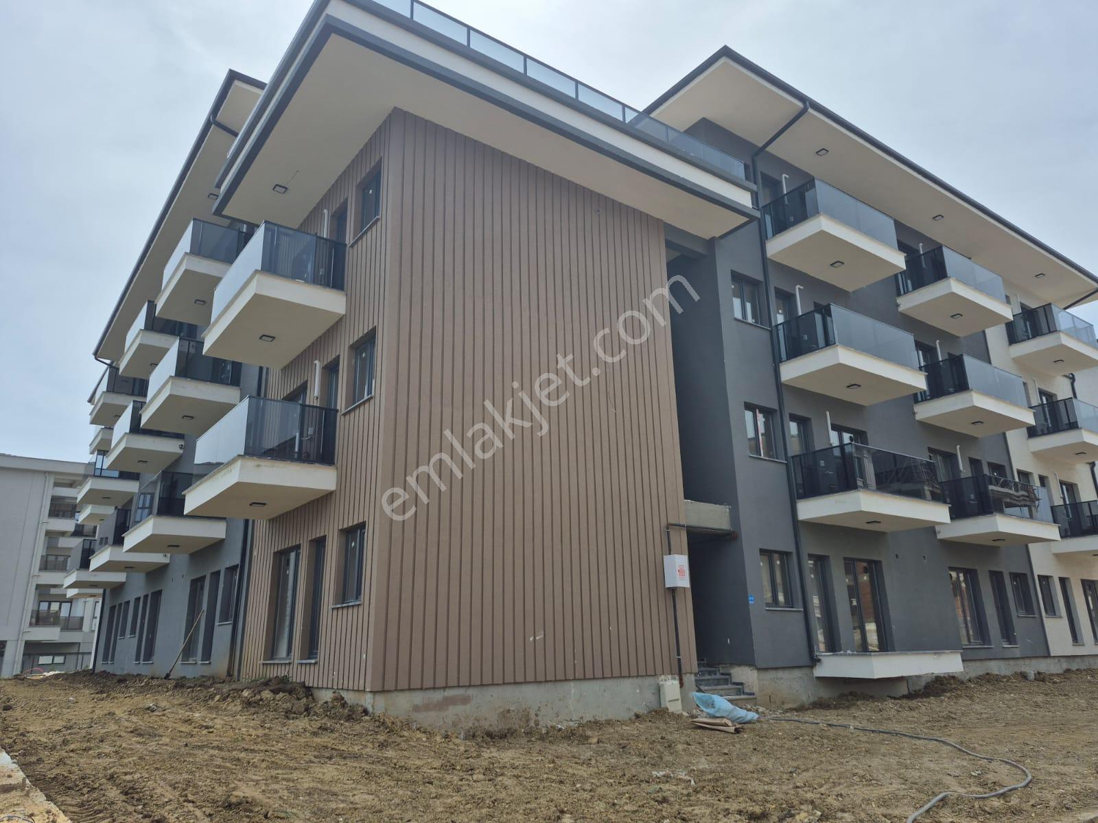Delux'den Atatürk'te Şehir Manzaralı Önü Açık Lux Satılık 1+1 - Görsel 24