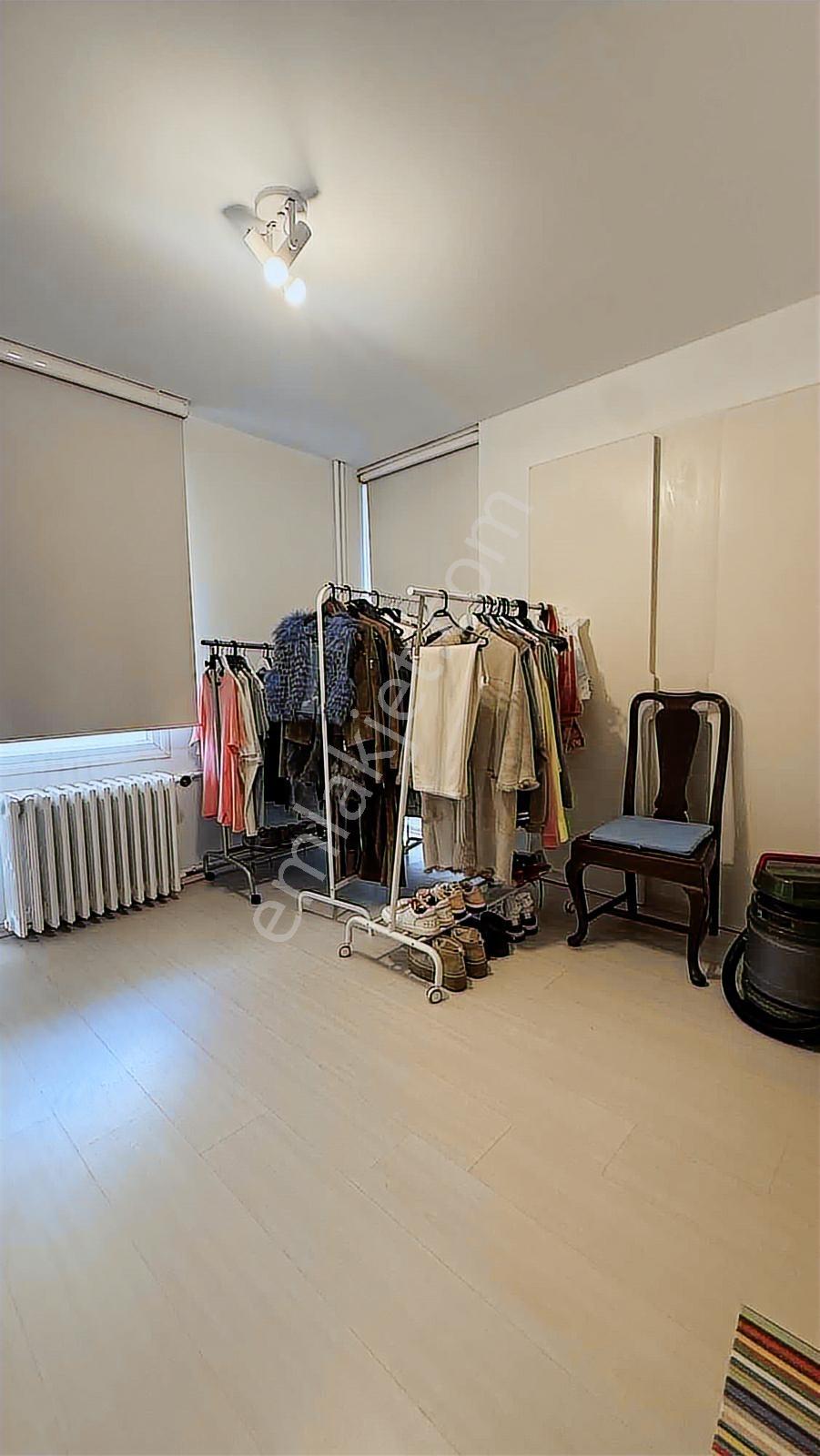 Alsancak'ın En Prestijli Noktasın'da 4+1 265 M² Lüks Daire - Görsel 31