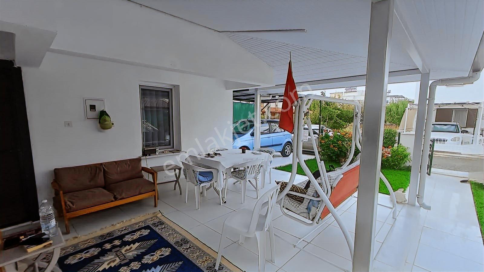 Denize 250 Metre Müstakil Bahçe&teraslı 3 Katlı Yazlık - Görsel 2
