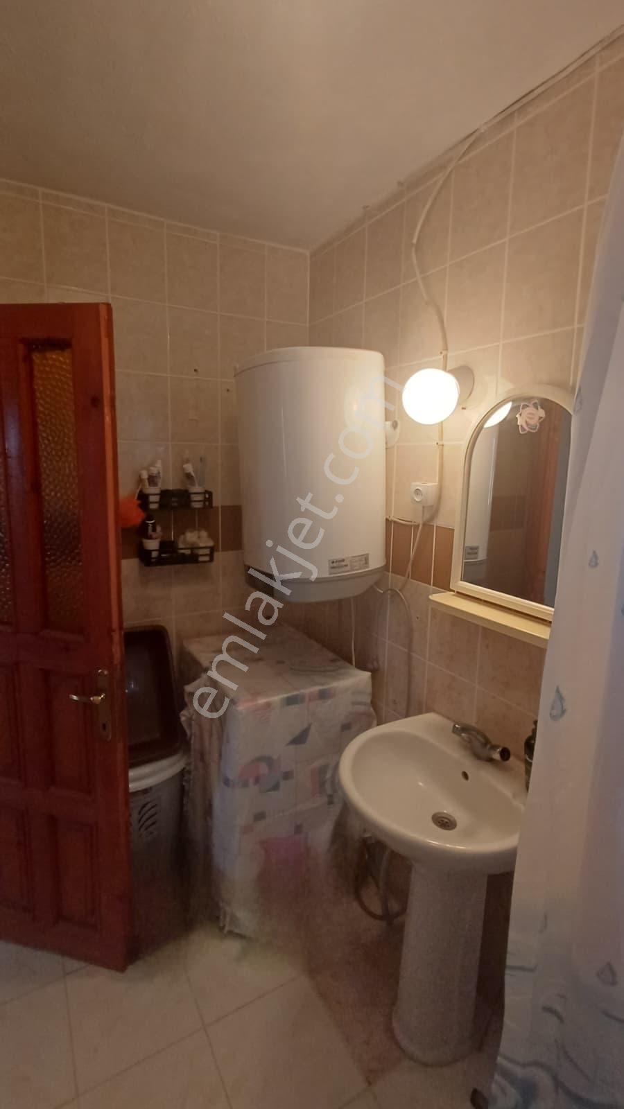 Denize 250 Metre Müstakil Bahçe&teraslı 3 Katlı Yazlık - Görsel 32