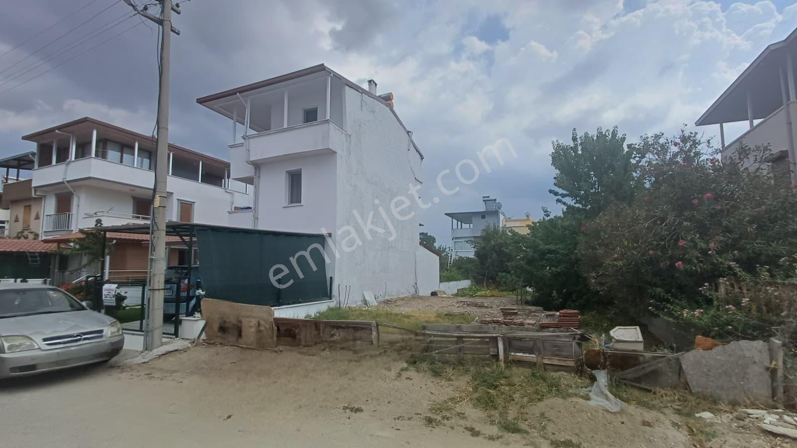 Denize 250 Metre Müstakil Bahçe&teraslı 3 Katlı Yazlık - Görsel 34