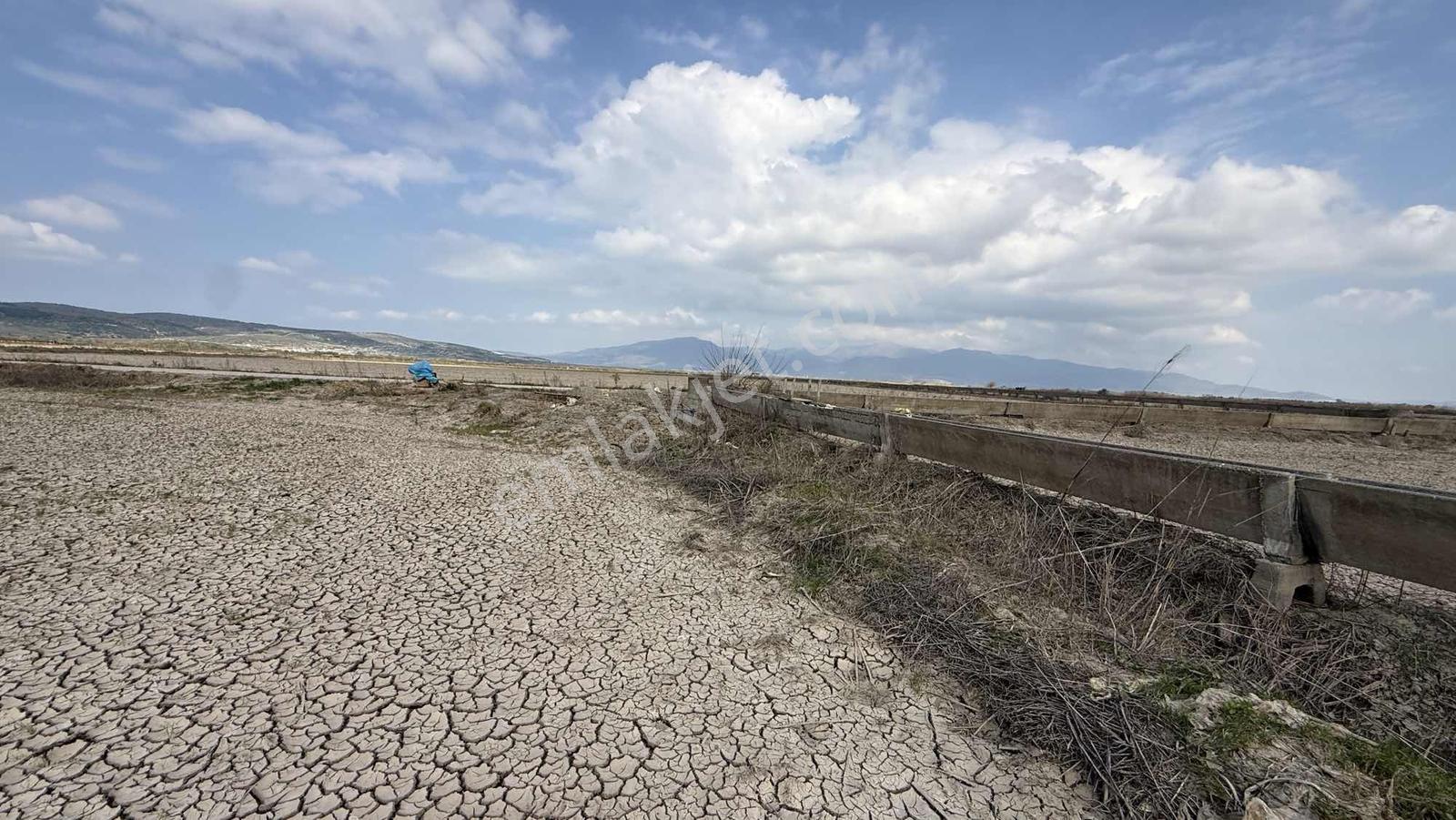 Çift Yol Cepheli 8183 M2 Yatırımlık Arazi - Görsel 11