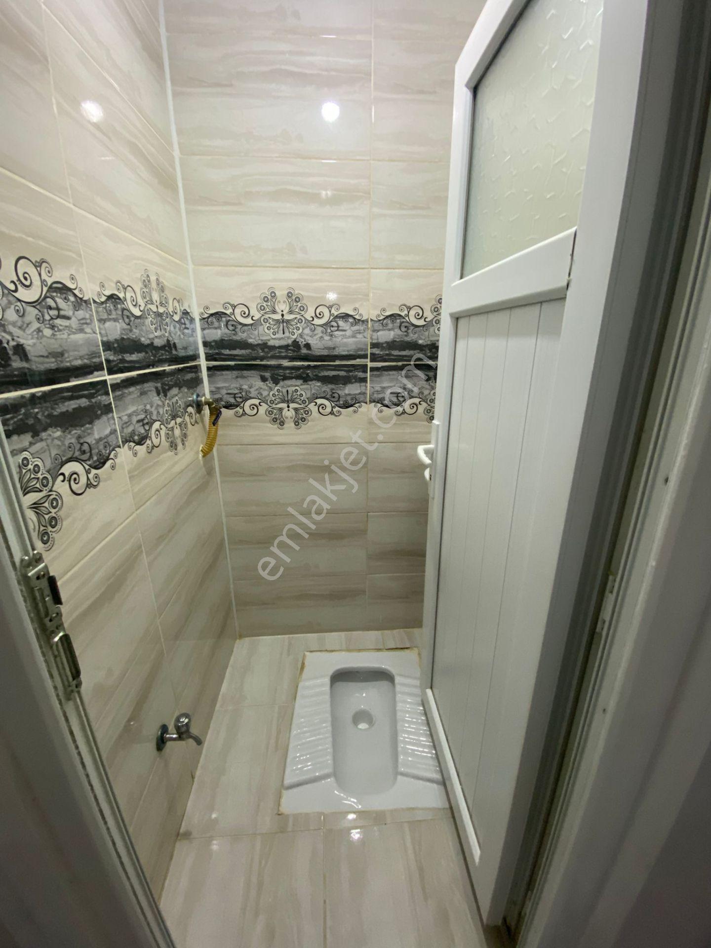 Esenyurt Mehterçeşme Mahallesinde Marmara Parkın Orda 10 Yıllık Binada 2+1/80m2/ Bahçe Katı - Görsel 6