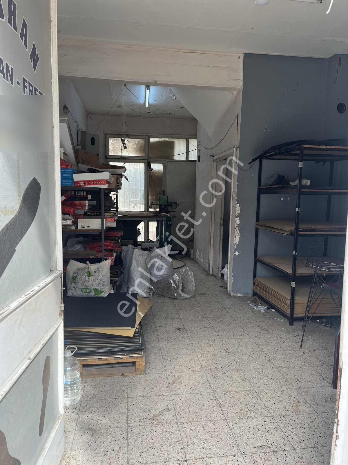 Işıkkent Ayakkabıcılar Sitesinde Satılık D Grubu Dükkan - Görsel 3