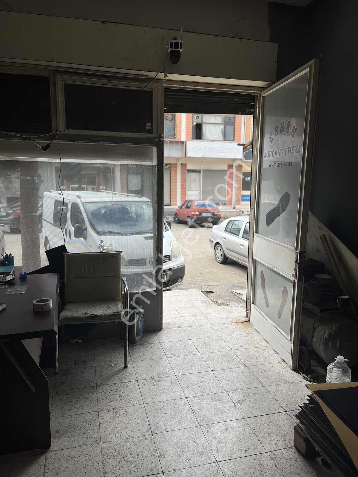 Işıkkent Ayakkabıcılar Sitesinde Satılık D Grubu Dükkan - Görsel 6