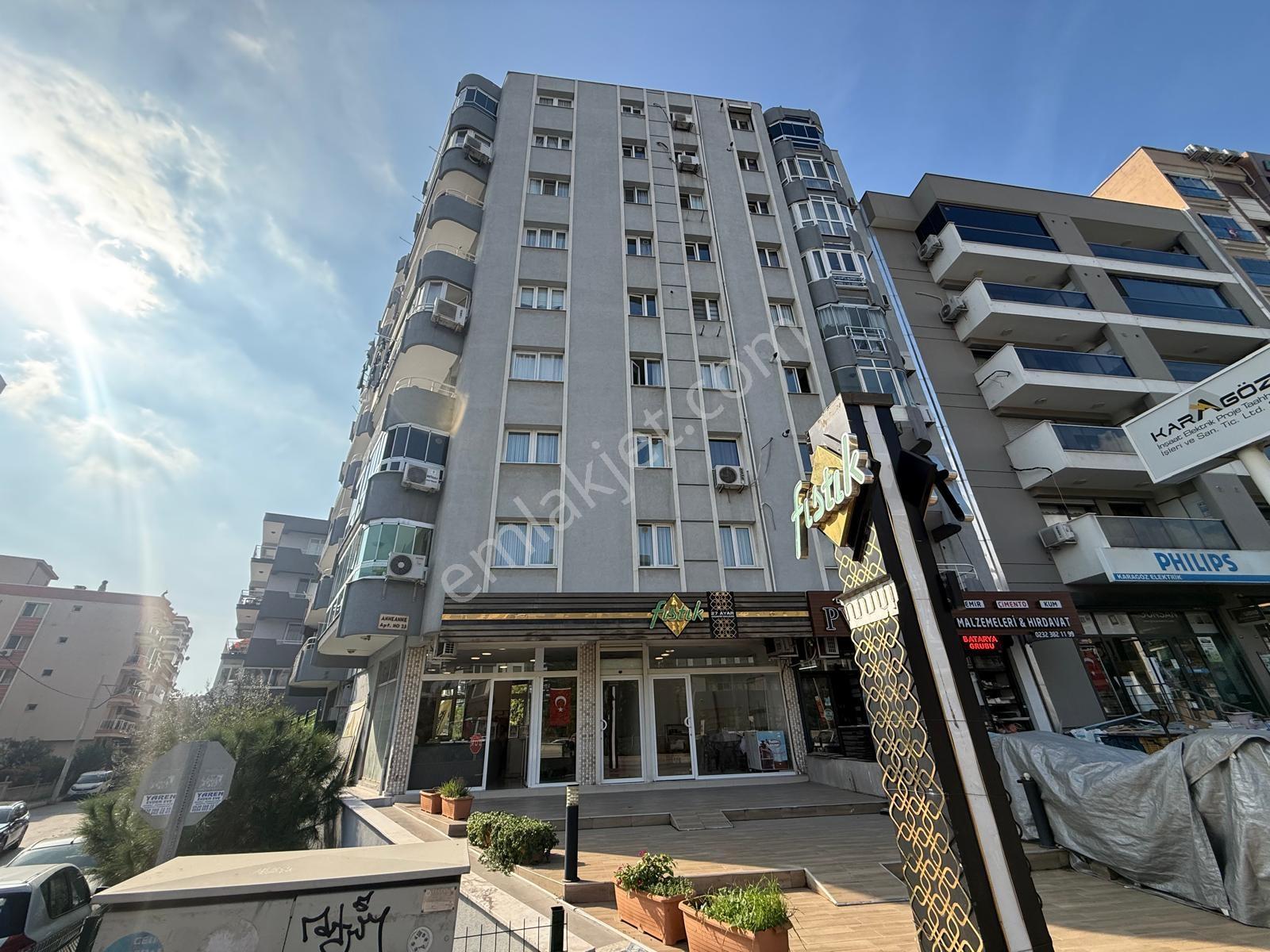Karşıyaka Anadolu Caddesi Üzeri 3+1 Satılık Daire - Görsel 11