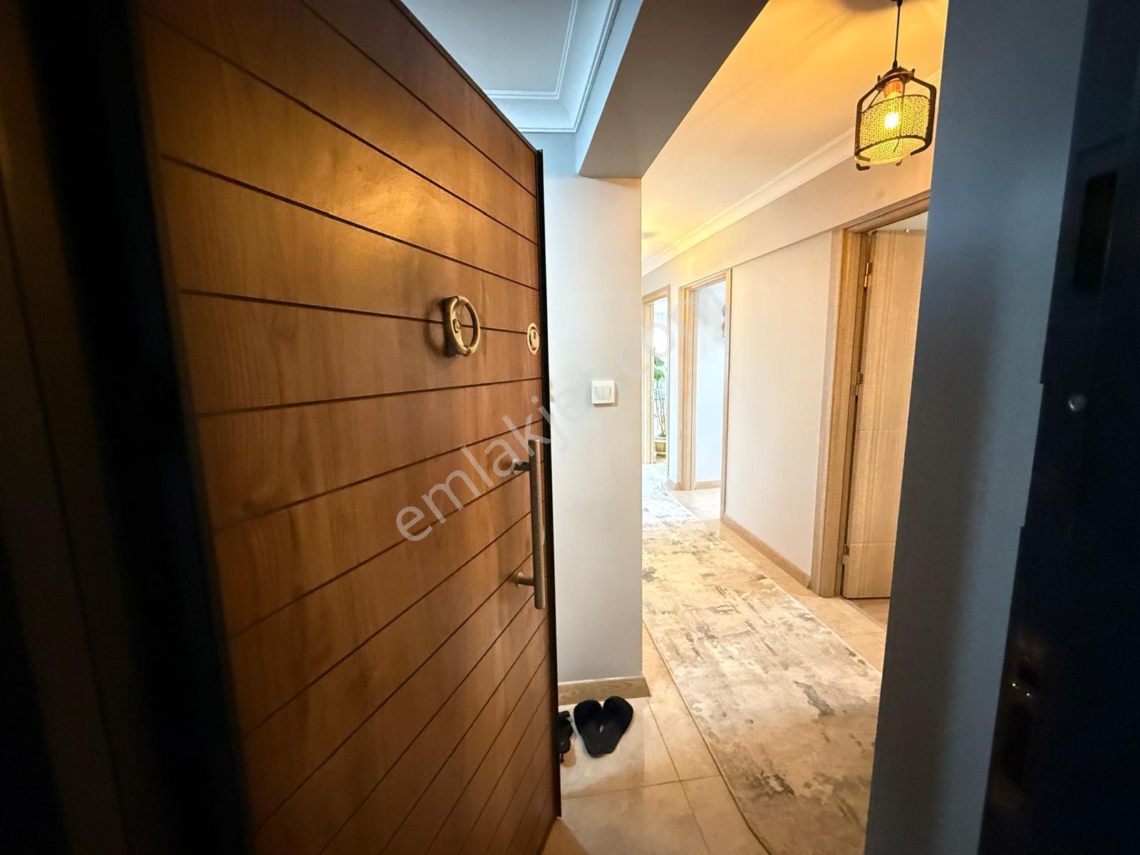 Karşıyaka Anadolu Caddesi Üzeri 3+1 Satılık Daire - Görsel 13