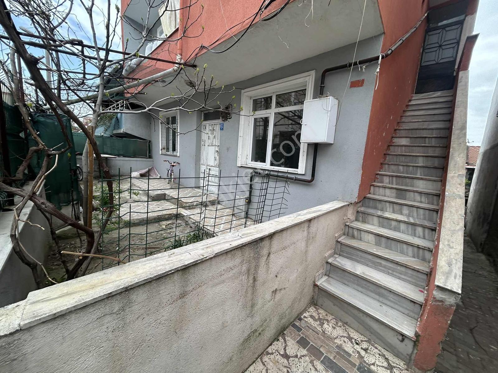 Havuzlar Mahallesinde Satılık Fırsat Bina - Görsel 11