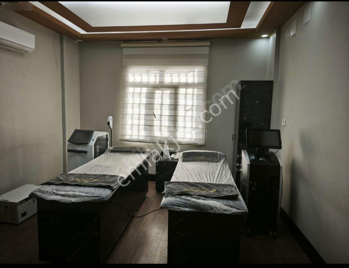 Acar Emlaktan Çarşı Merkezde Devren Kiralık Güzellik Merkezi - Görsel 9