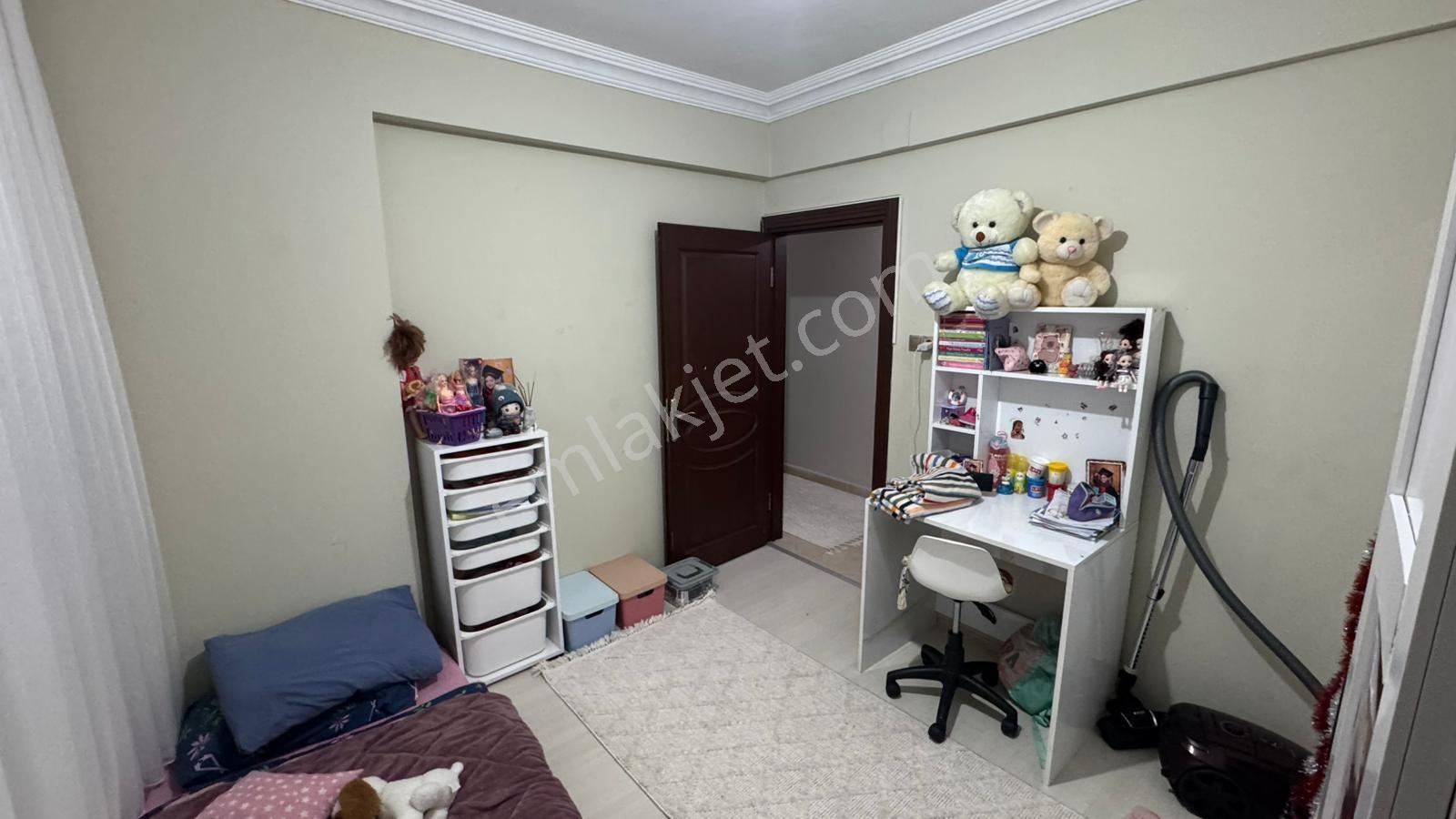 Karadeniz Mahallesinde İci Temiz Satılık Daire - Görsel 12