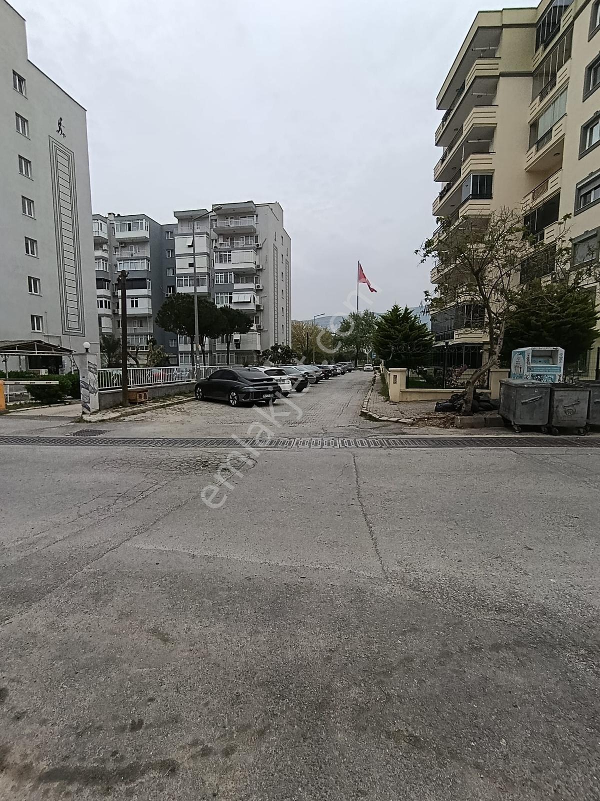 Bayraklı Manavkuyu Mahallesi'nde Kiralık İşyeri - Görsel 7