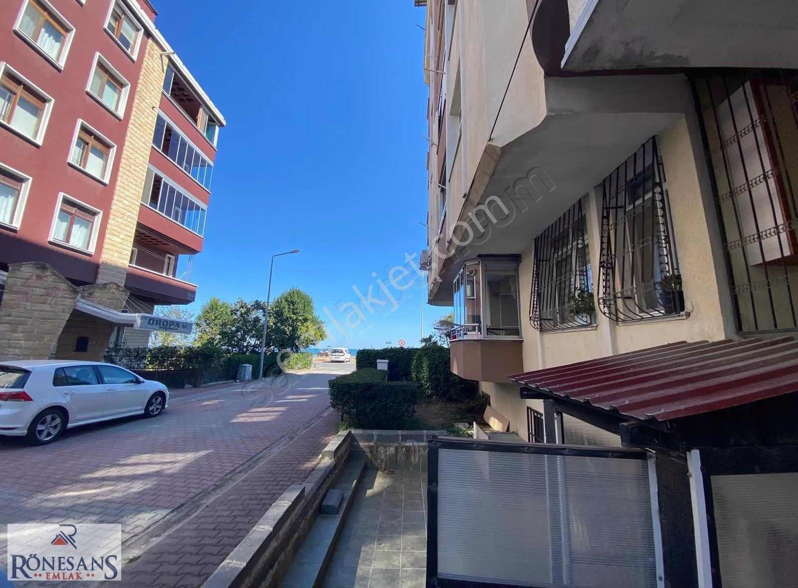 Rönesans Emlak'tan Kiralık Sahilde 2+1 Daire - Görsel 10