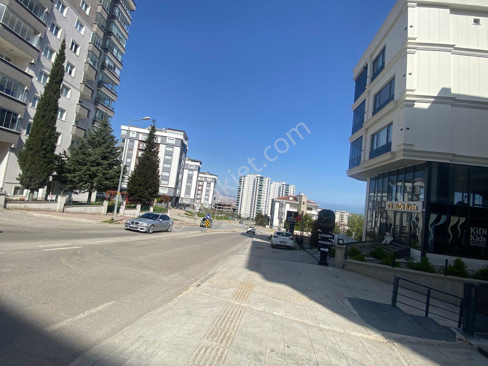 Prestijli Lokasyon | Cadde Üzeri Önü Açık Kiralık 1+1ofis&daire - Görsel 19