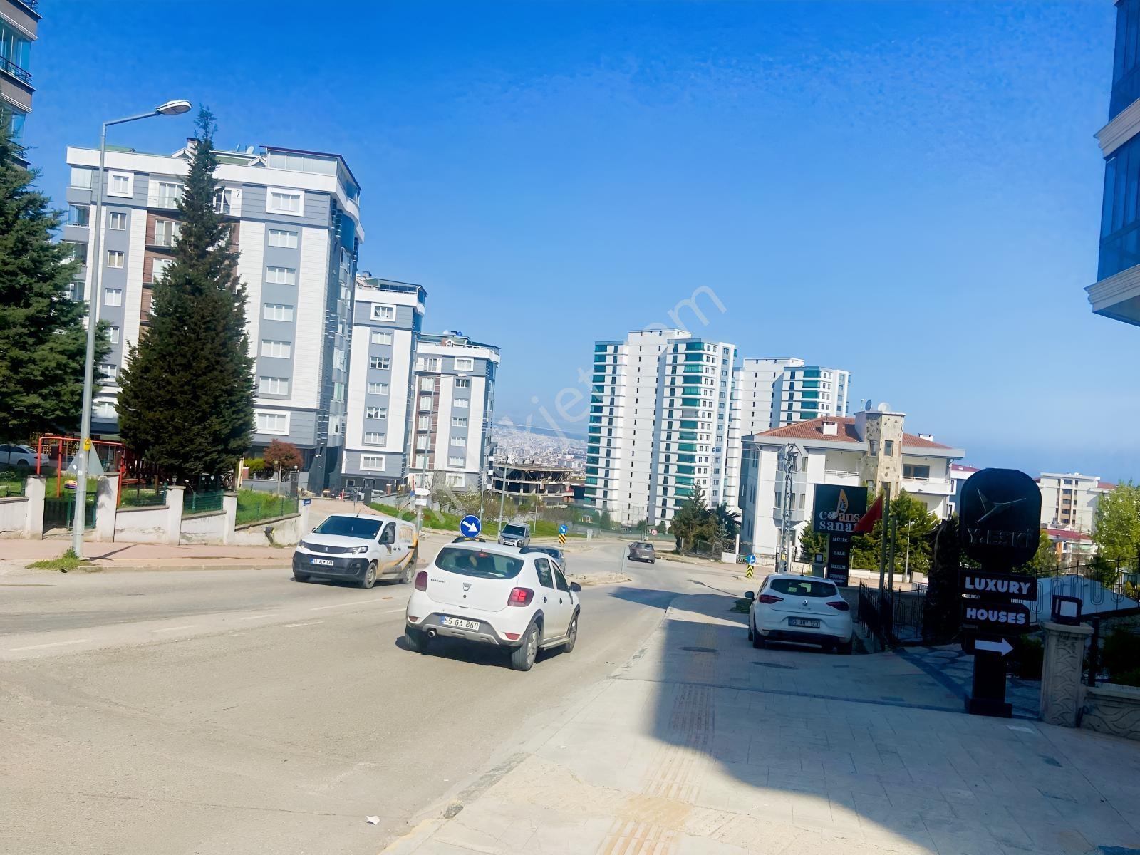 Prestijli Lokasyon | Cadde Üzeri Önü Açık Kiralık 1+1ofis&daire - Görsel 23