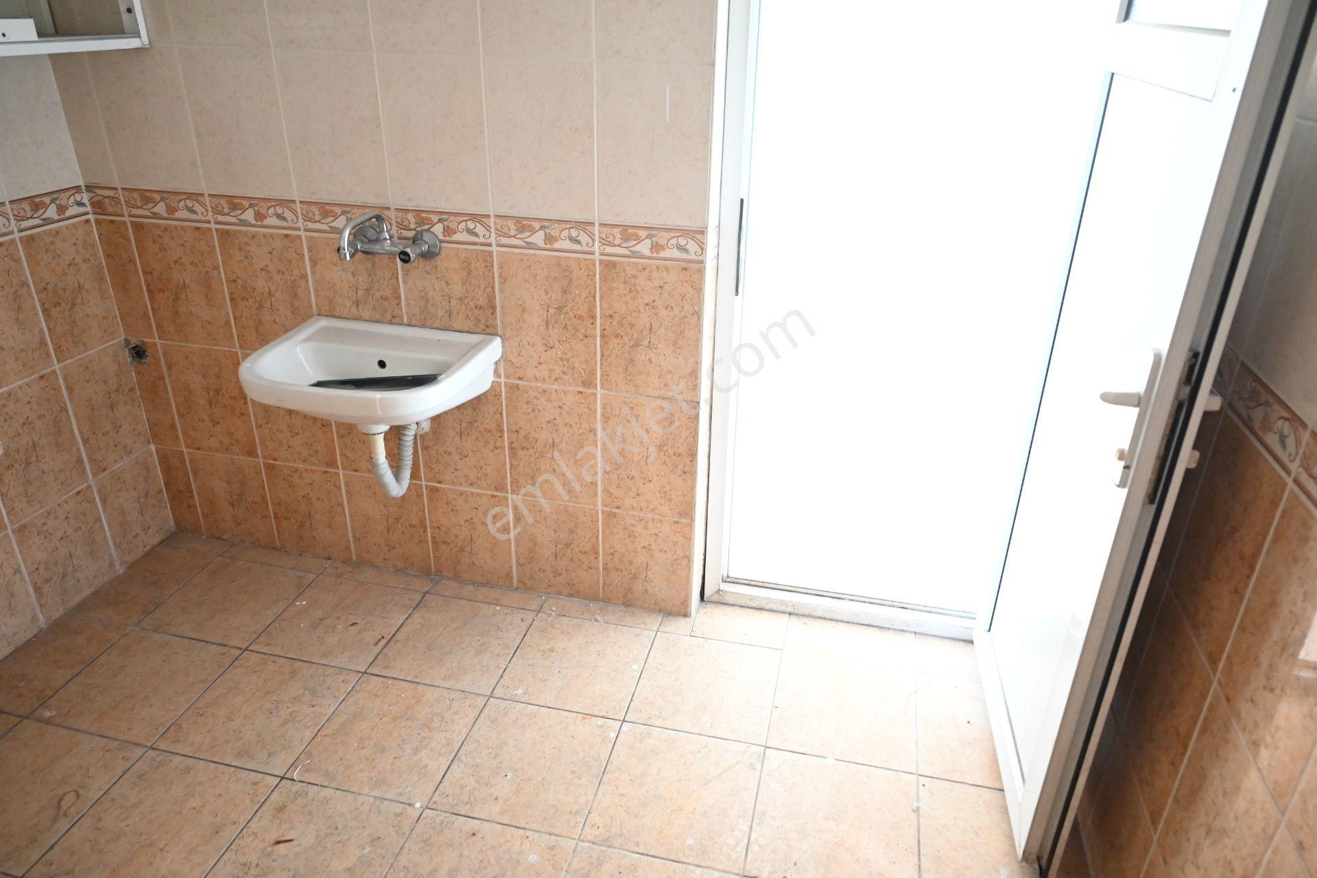 Üstünkent'ten Toroslar Sağlık Mahallesi'nde Kiralık 2+1 Daire - Görsel 6