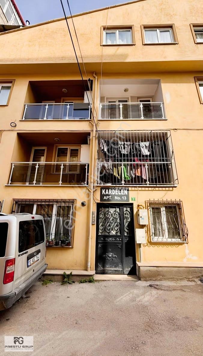 Prestij Grupta Ortabağlarda Caddenin Dibinde 3+1 12 Yıllık Daire - Görsel 3