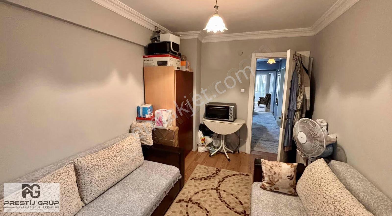 Prestij Grupta Ortabağlarda Caddenin Dibinde 3+1 12 Yıllık Daire - Görsel 8
