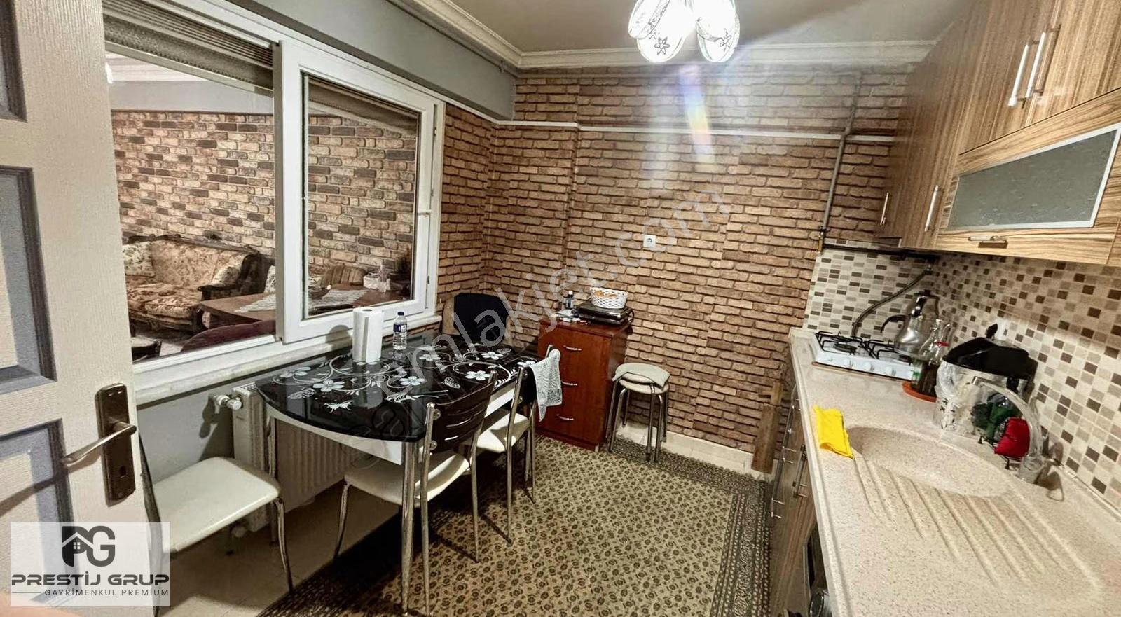 Prestij Grupta Ortabağlarda Caddenin Dibinde 3+1 12 Yıllık Daire - Görsel 15