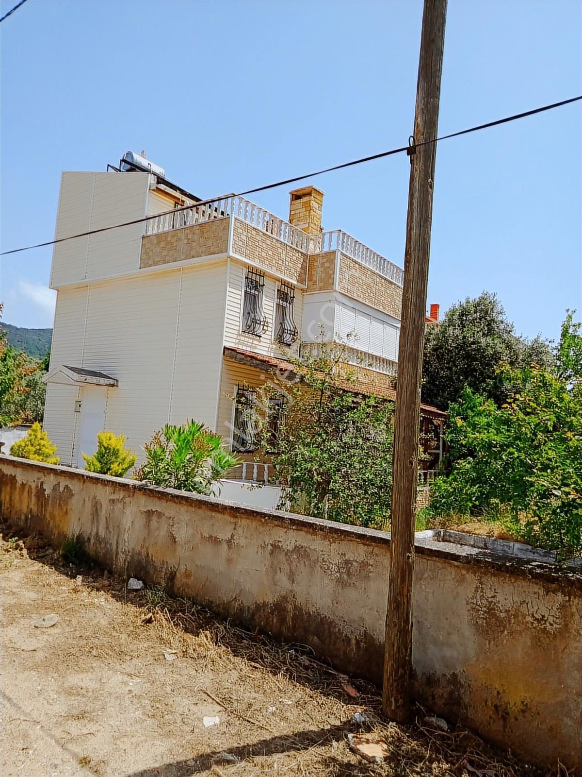 Erdek Ocaklar Mahallesinde 5+1 Satılık Triplex - Görsel 12
