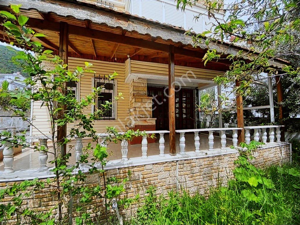 Erdek Ocaklar Mahallesinde 5+1 Satılık Triplex - Görsel 4