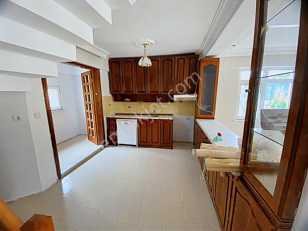 Erdek Ocaklar Mahallesinde 5+1 Satılık Triplex - Görsel 26