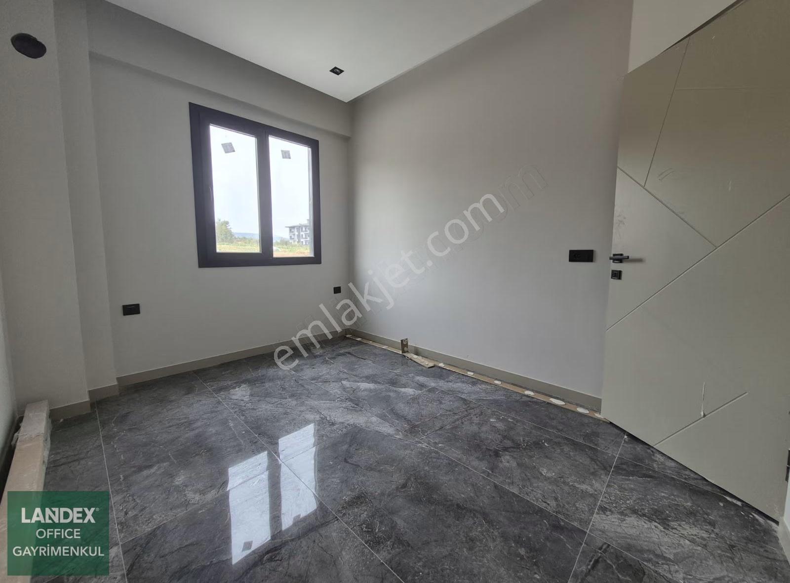Çakmakta Sıfır 2+1 Otoparklı Ada Mutfaklı Satılık Suit Daire - Görsel 11