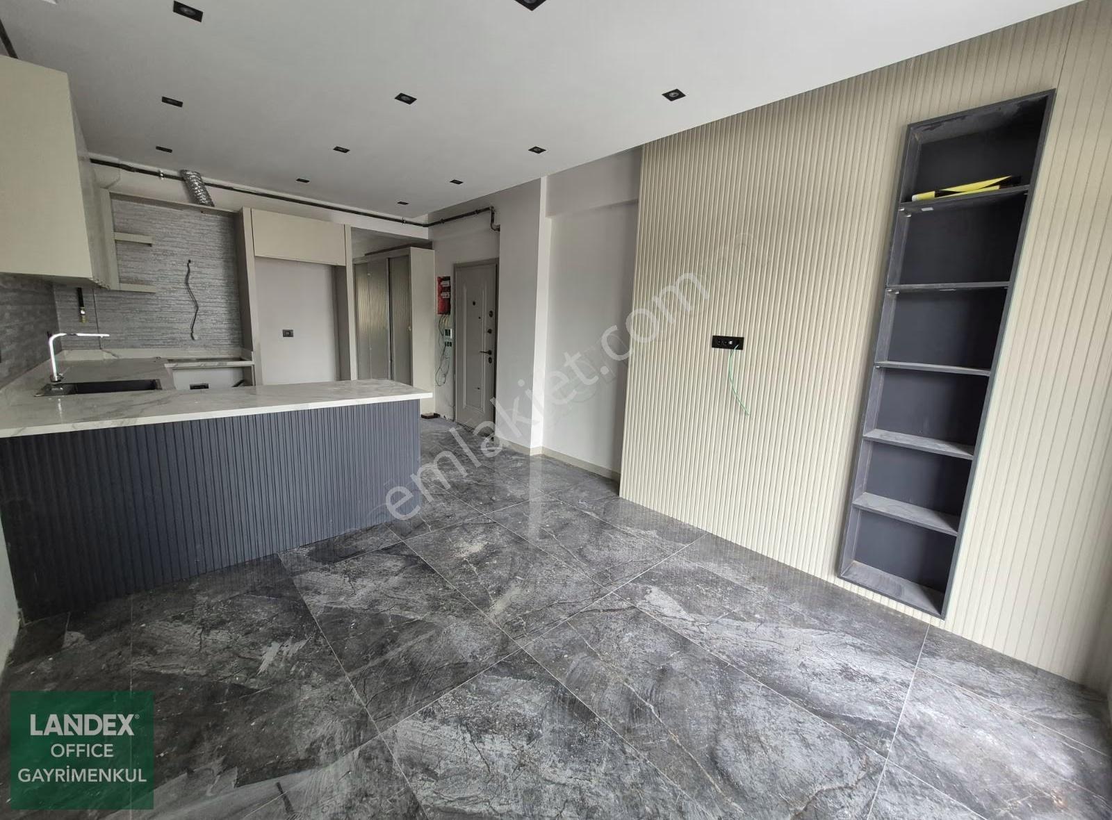 Çakmakta Sıfır 2+1 Otoparklı Ada Mutfaklı Satılık Suit Daire - Görsel 8