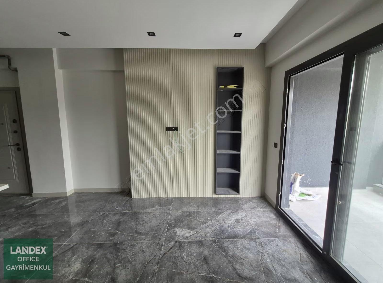 Çakmakta Sıfır 2+1 Otoparklı Ada Mutfaklı Satılık Suit Daire - Görsel 6