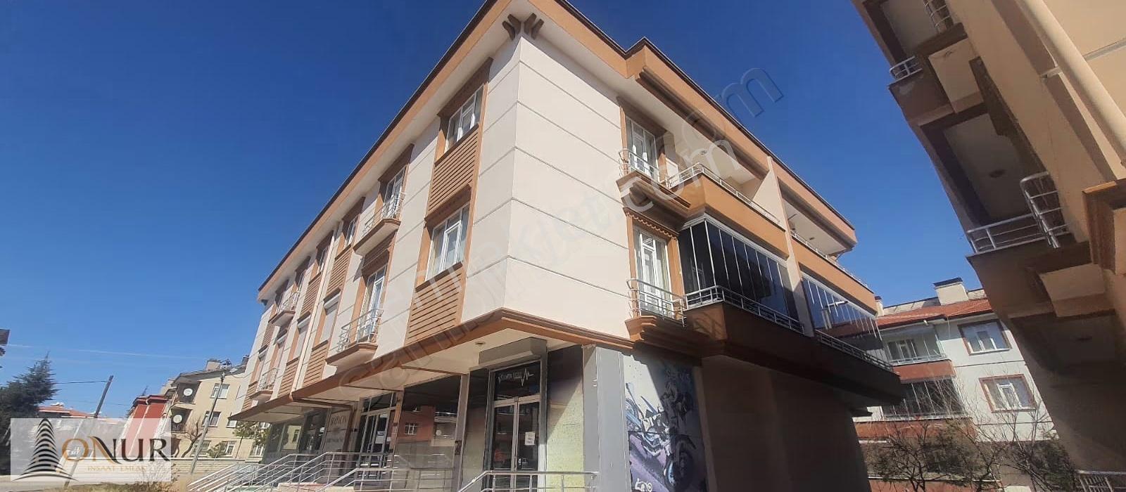 Onur Emlak Mehmet Akif Mah.3+1 Bakımlı Geniş Satılık Daire - Görsel 23