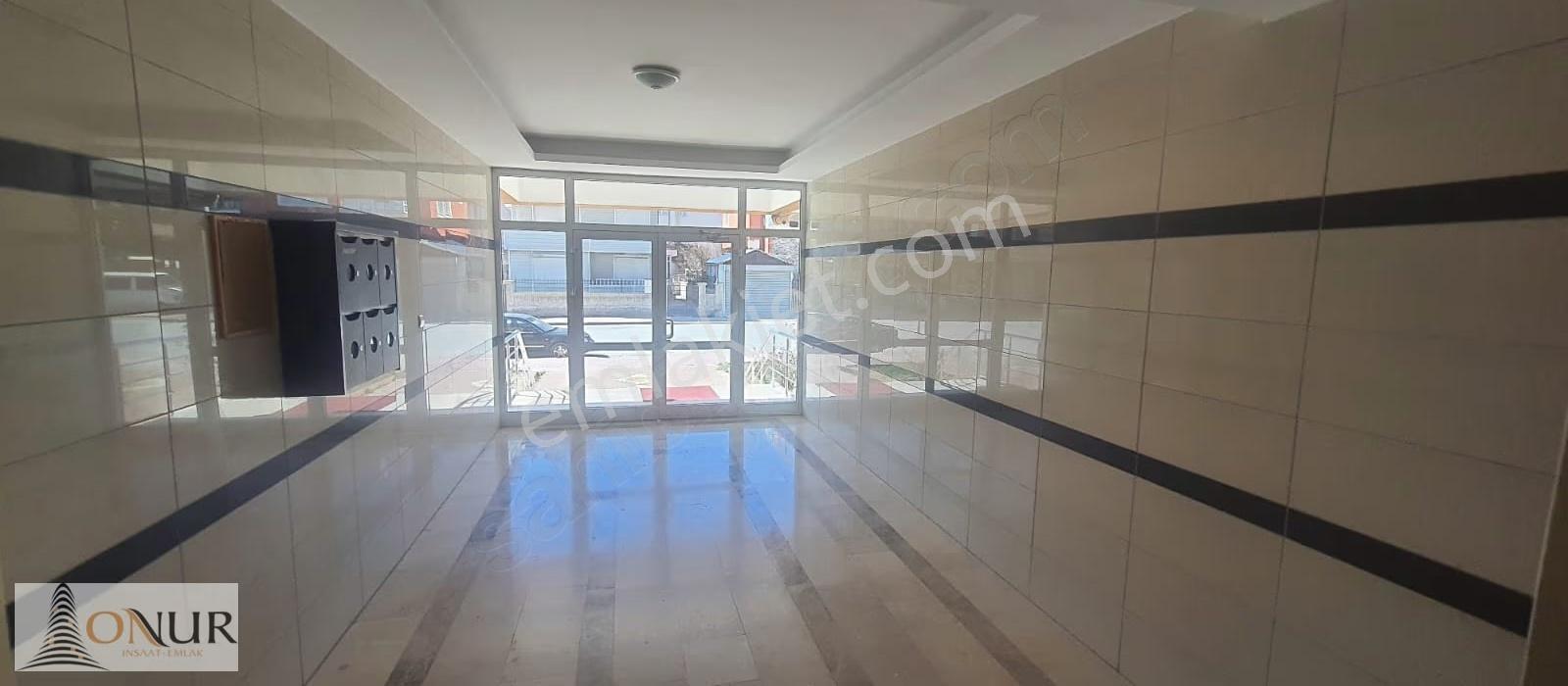Onur Emlak Mehmet Akif Mah.3+1 Bakımlı Geniş Satılık Daire - Görsel 25