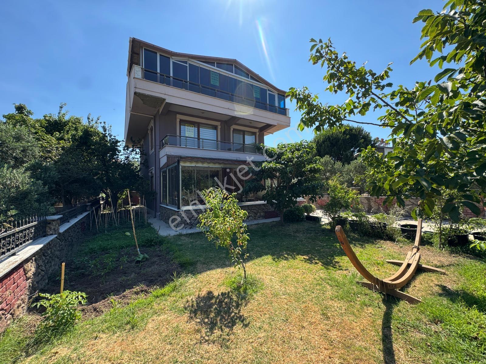 Erdek Ocaklar Da Acil Satılık Mustakil Villa