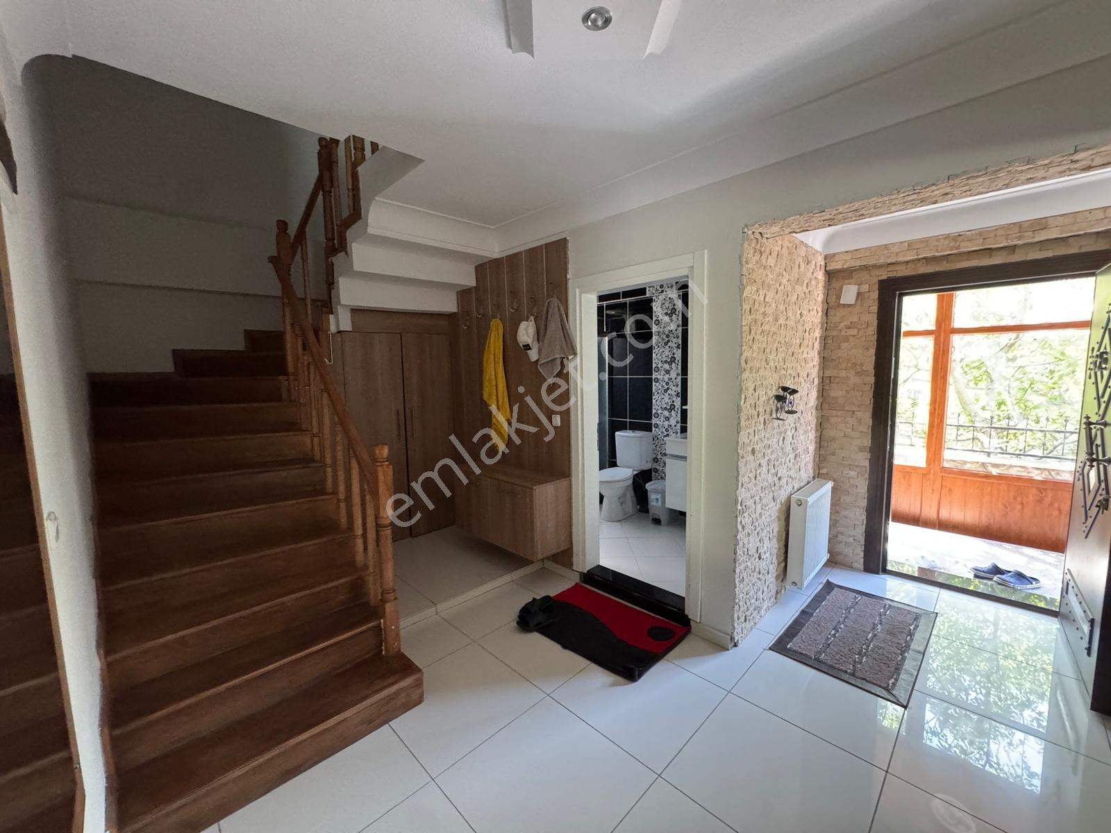 Erdek Ocaklar Da Acil Satılık Mustakil Villa - Görsel 22