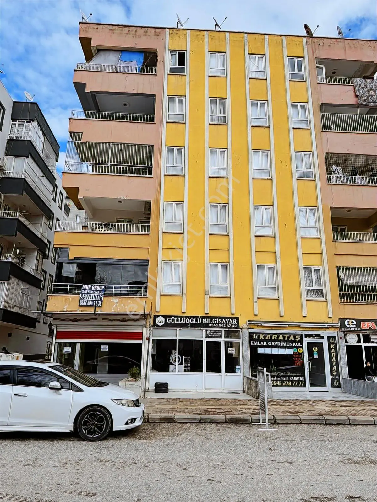 Mhr Grouptan Satılık Bakımlı 4 Odalı Daire