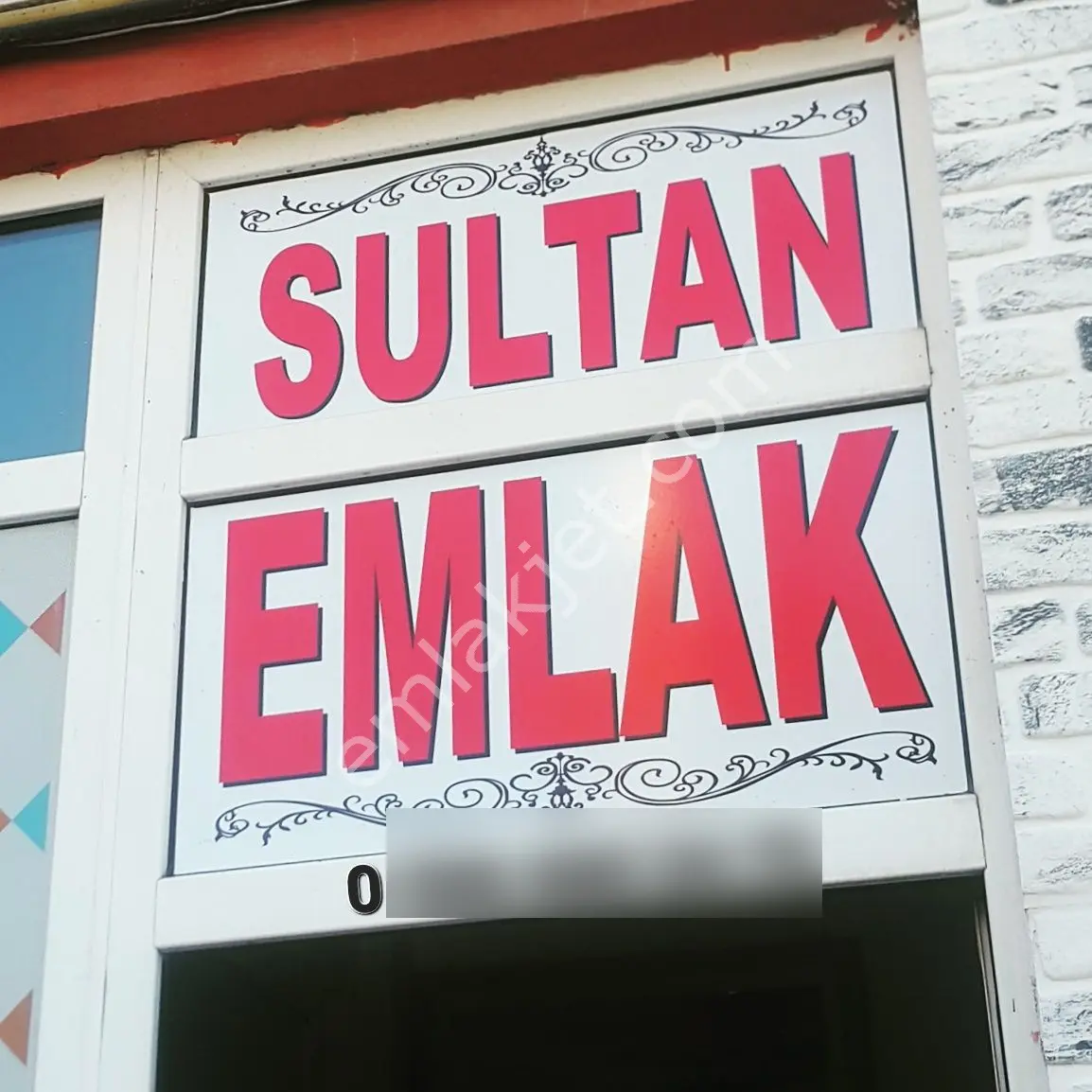 Kütahya Merkez Servi Mh İşyeri Tapulu Apart