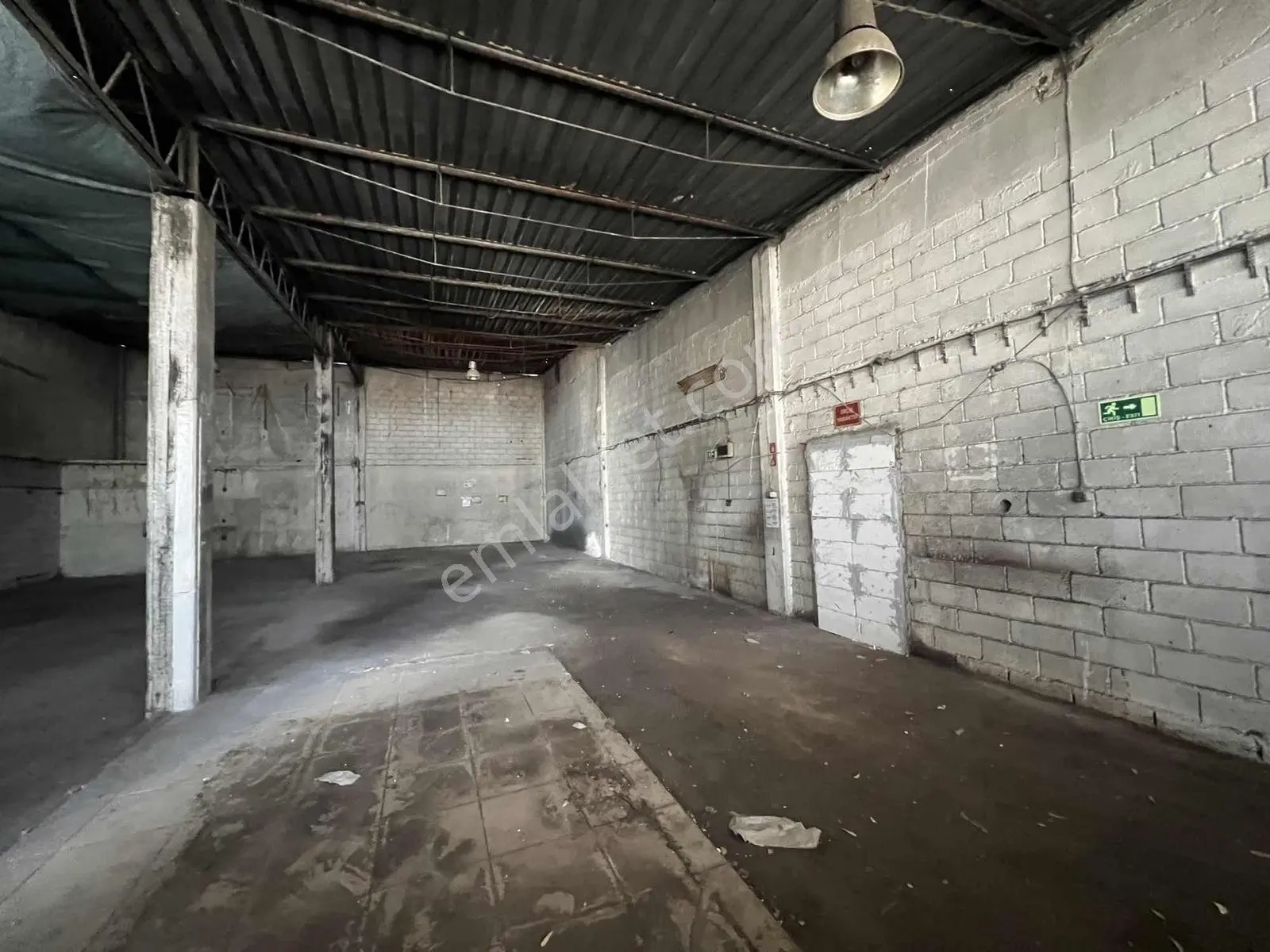 5. Sanayi Sitesinde 300 M2'lik Dükkan -atölye - Görsel 2