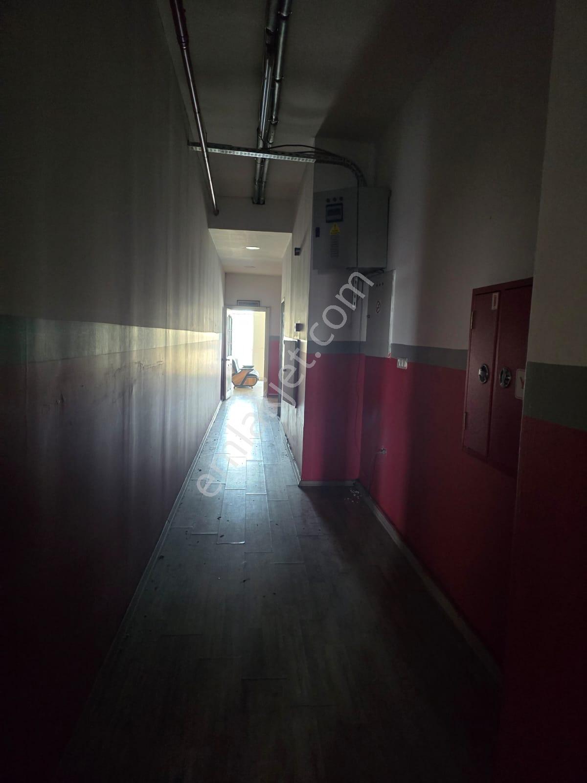 Toyap İnşaattan Eski Edirne Asfaltına Cephe Kiralık 550m2 Dükkan - Görsel 12
