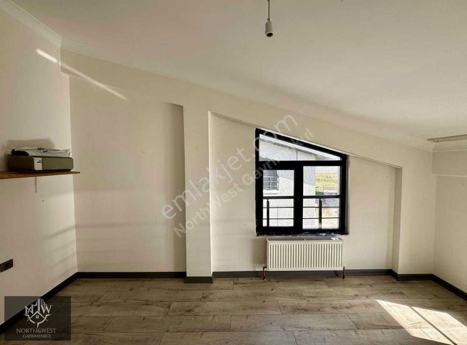North West'ten İncek'te Oturuma Hazır Kiralık 3+1 Dubleks Daire - Görsel 34