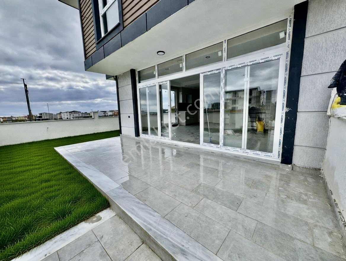 Re/max Kıyı'dan Masrafsız Hemen Oturuma Hazır Geniş Bahçeli - Görsel 5