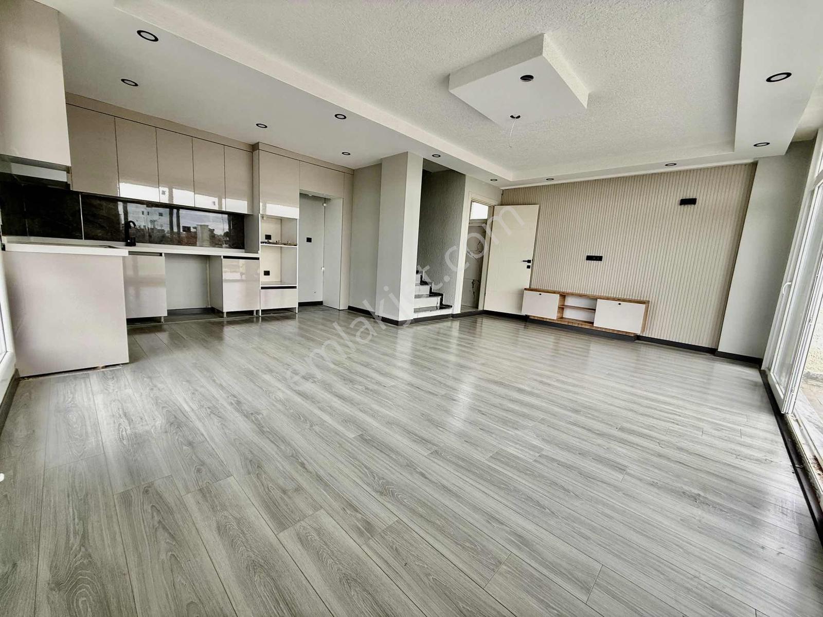 Re/max Kıyı'dan Masrafsız Hemen Oturuma Hazır Geniş Bahçeli - Görsel 11