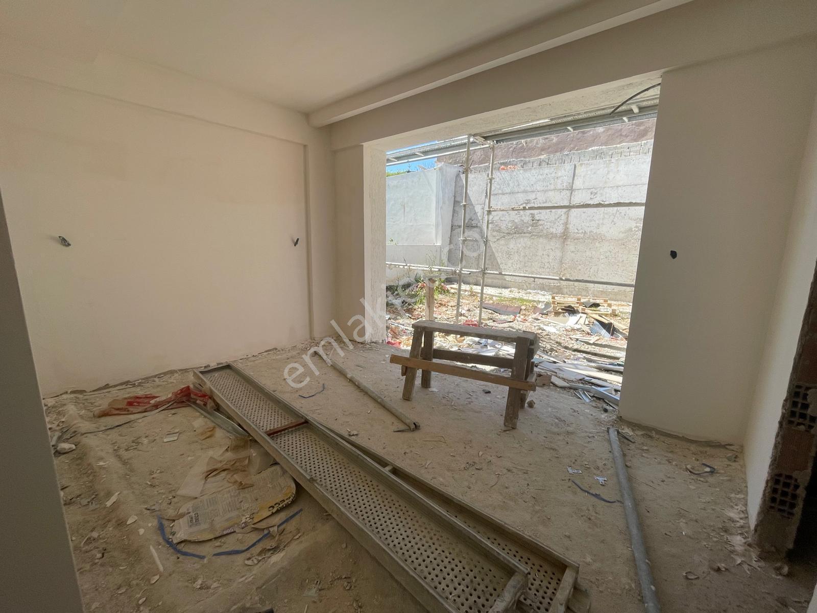 Ermenekte İnşaatı Devam Eden 7+1 Tribleks Villa - Görsel 18