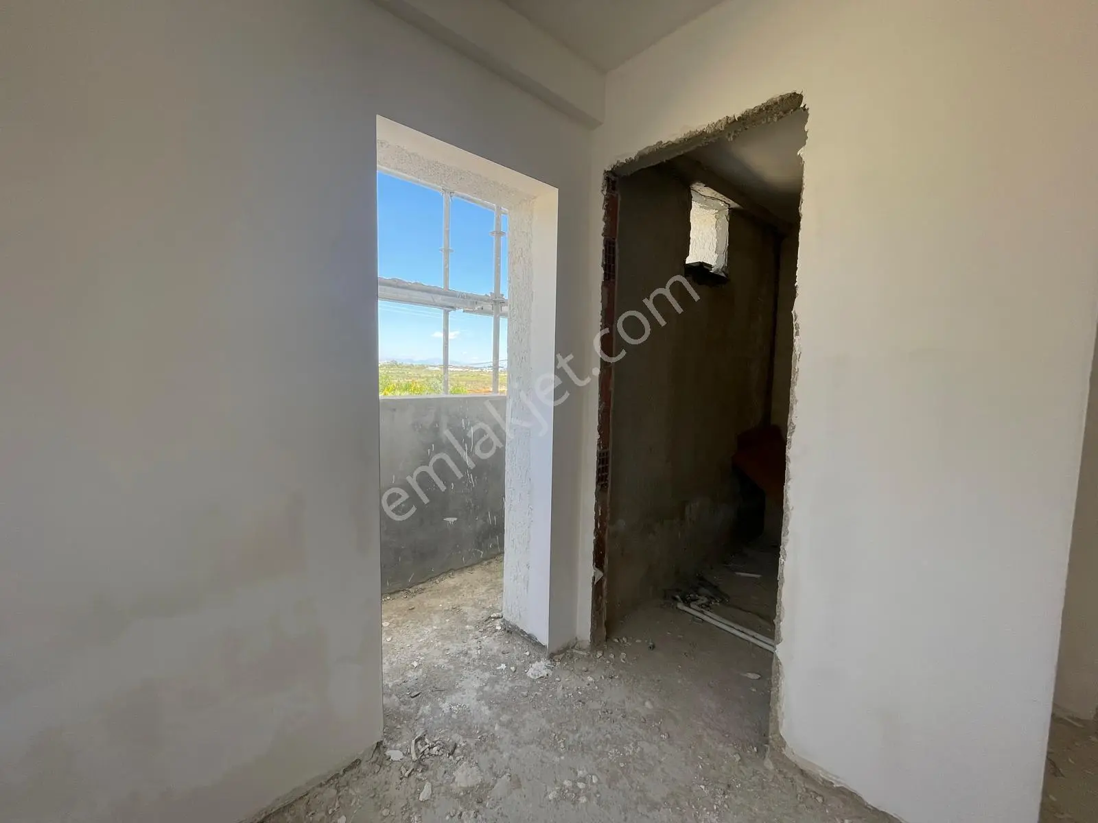 Ermenekte İnşaatı Devam Eden 7+1 Tribleks Villa - Görsel 24