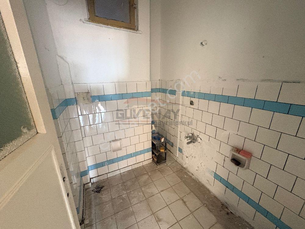 Güvenay - Çorum Bahçelievler Aşık Mahsuni Şerif Parkı Civarı Kiralık 2+1 - Görsel 9