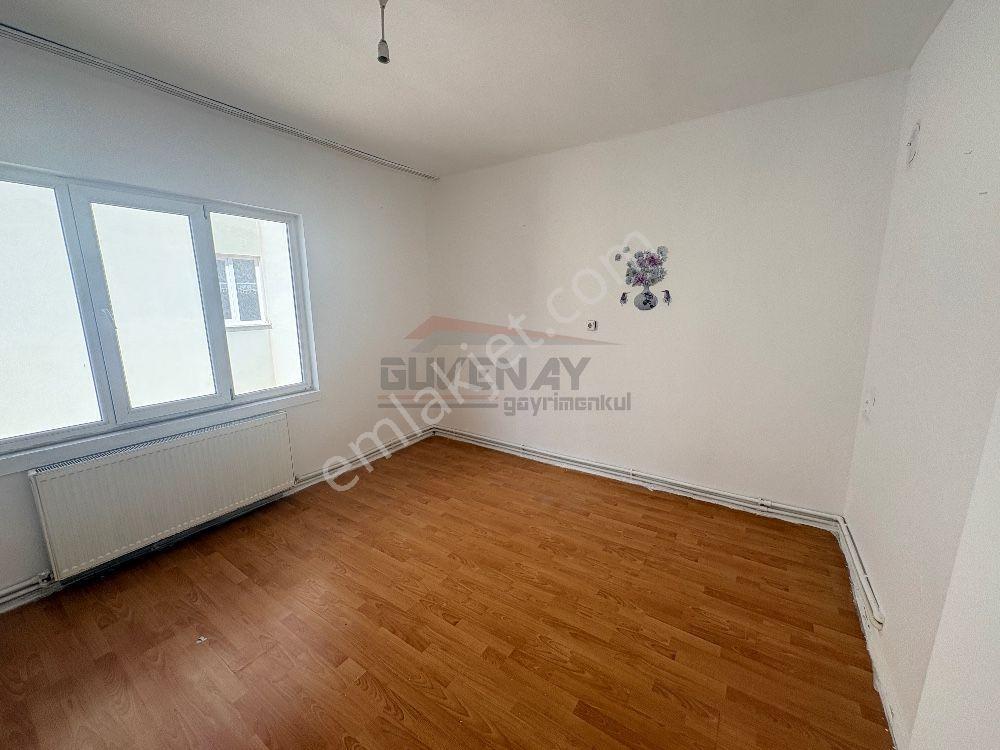 Güvenay - Çorum Bahçelievler Aşık Mahsuni Şerif Parkı Civarı Kiralık 2+1 - Görsel 8