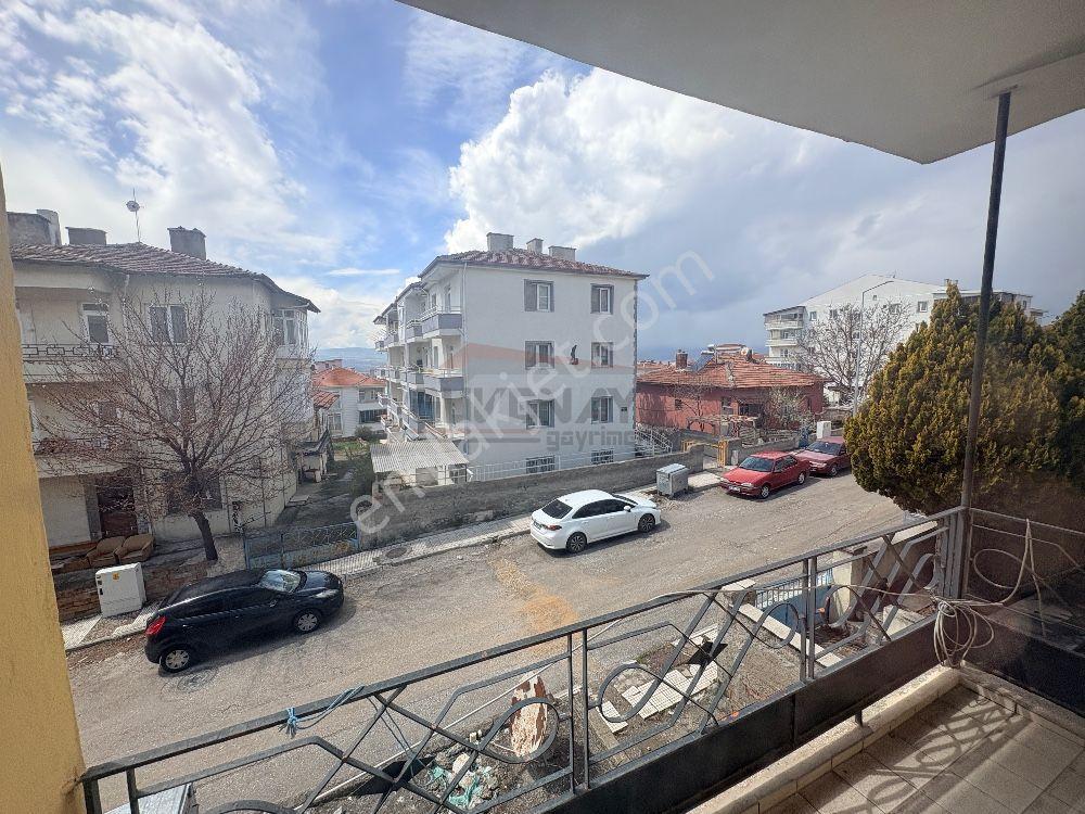 Güvenay - Çorum Bahçelievler Aşık Mahsuni Şerif Parkı Civarı Kiralık 2+1 - Görsel 12