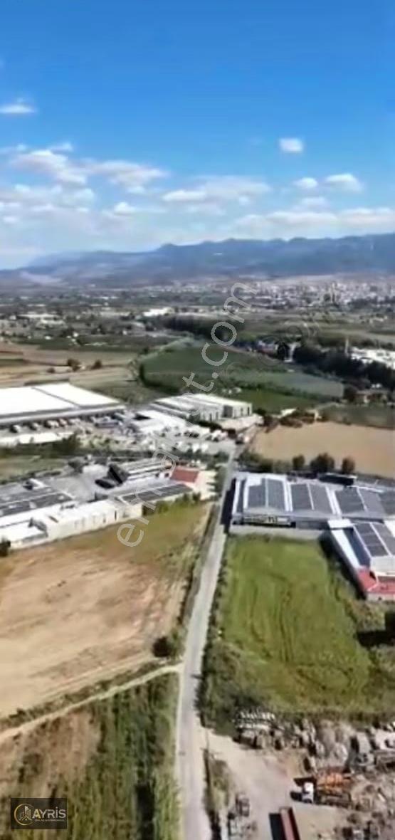 İzmir Menemen'de Satılık 6.140 M2 Depolama Alanına Uygun Tarla - Görsel 4